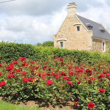 B&B Manoir Du Clos Clin Pleurtuit Exterior photo